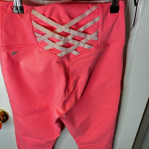 Fabletics nwt hot pink set - Picture 4 of 5